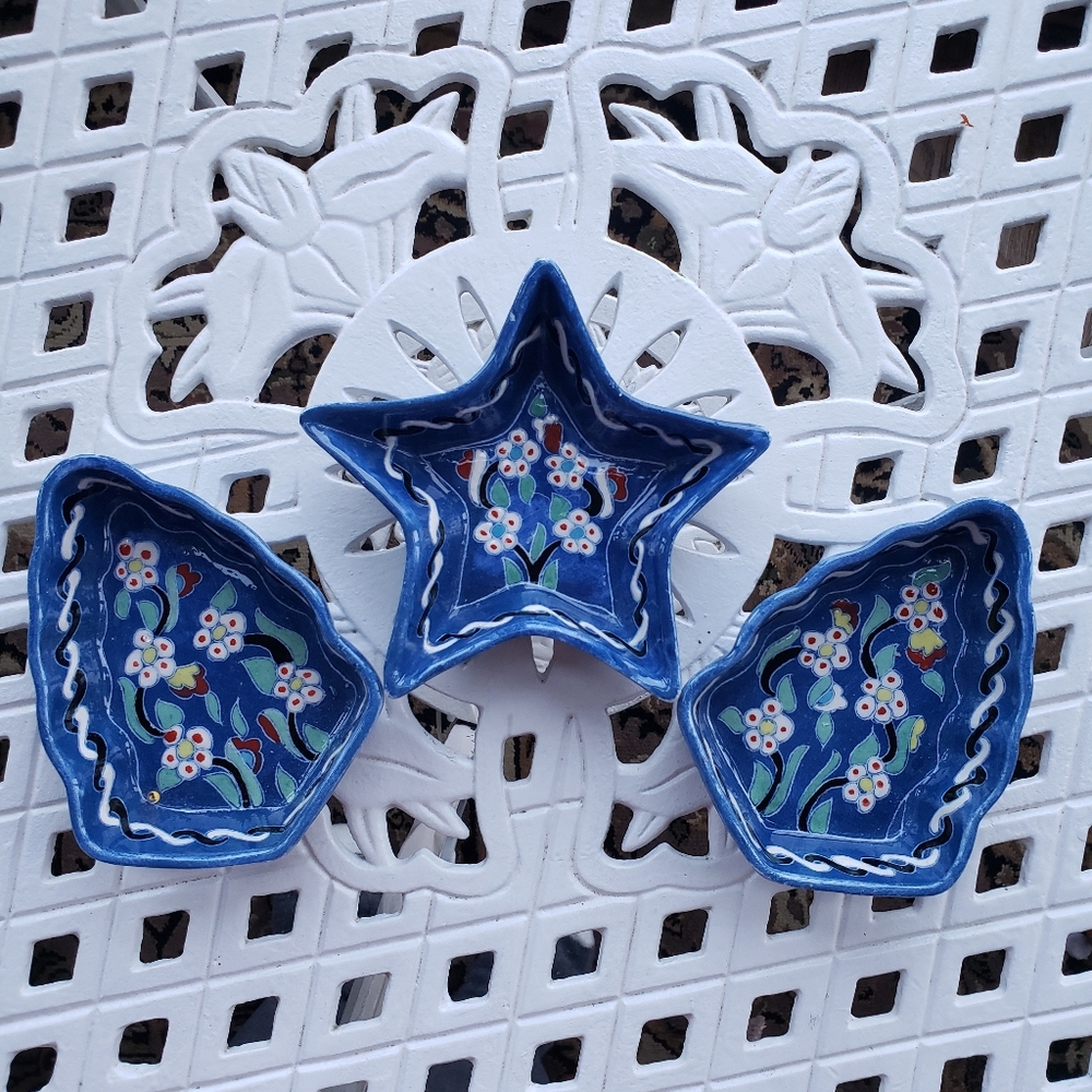 2/$29 Ceramics. 3 pieces.